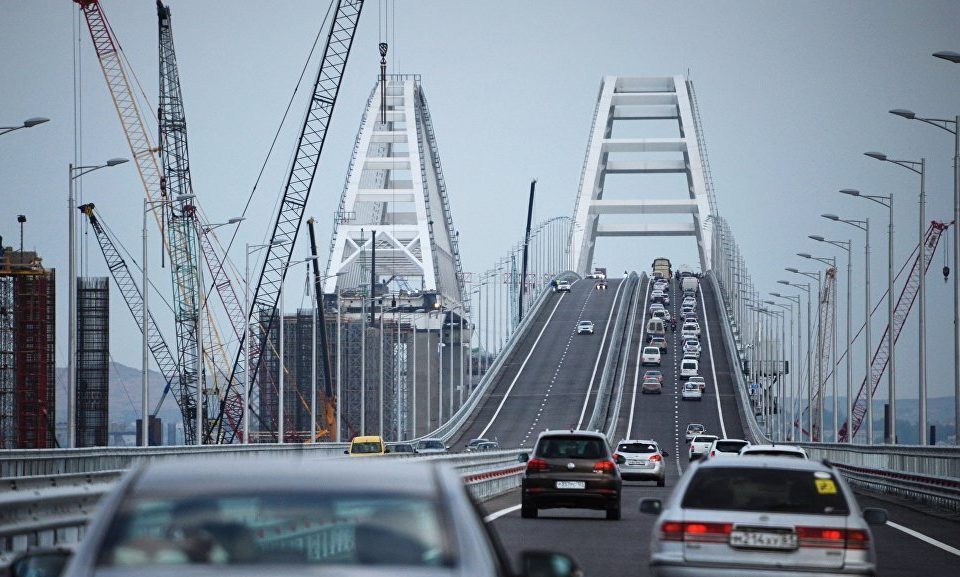 Как добраться от Крымского моста до Алушты